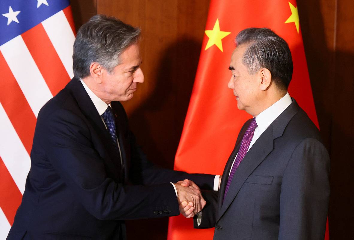 Госсекретарь США встретился с главой МИД Китая