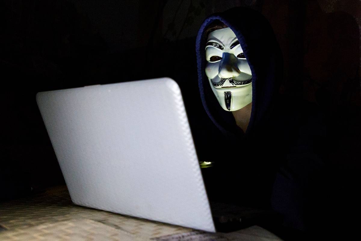 Хакеры из Anonymous заявили о взломе базы данных ЦАХАЛ
